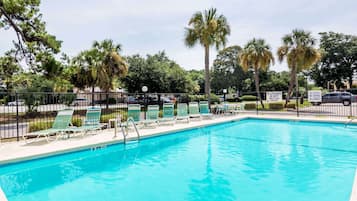 Piscina all'aperto