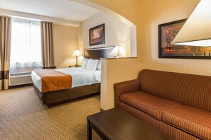 Suite, 1 King Bed, Non Smoking | Desk, iron/ironing board, free rollaway beds, free WiFi - Comfort Suites Summit County (Dillon)