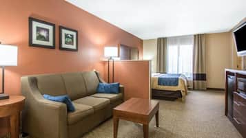Standard Room, 1 King Bed, Non Smoking | Premium bedding, down duvets, in-room safe, desk