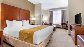 Suite, 1 King Bed with Sofa bed | Iron/ironing board, free cribs/infant beds, free WiFi, bed sheets