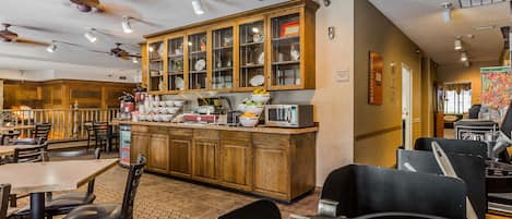 Free daily buffet breakfast