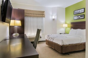 Literie de qualité supérieure, bureau, fer et planche à repasser