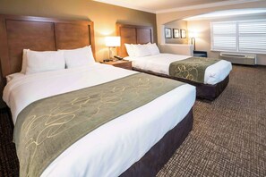 Suite, Non Smoking | Premium bedding, pillow-top beds, desk, laptop workspace - Comfort Suites Fresno River Park (Fresno)