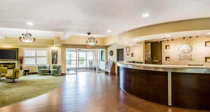 Comfort Suites Fresno River Park