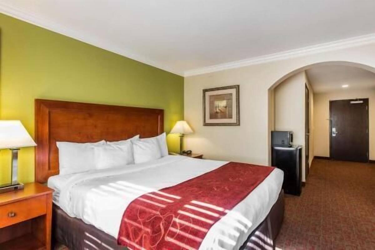 Premium bedding, pillowtop beds, desk, laptop workspace