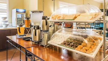 Tägliches inbegriffenes Frühstücksbuffet