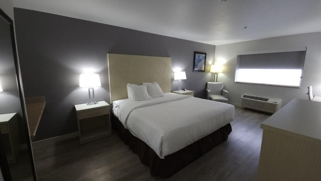 Photo - West Valley Inn