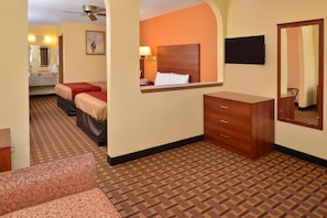 0-inch flat-screen TV with satellite channels, TV - Econo Lodge Midtown University - Midtown (Albuquerque)