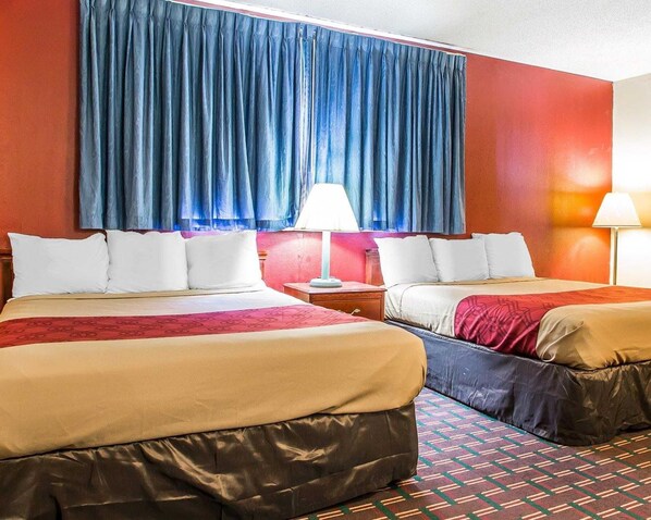 Wifi gratis, ropa de cama y despertador 