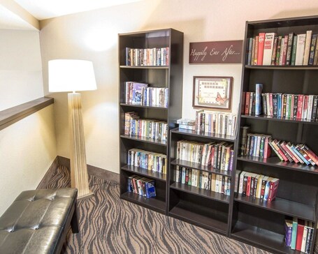 Sleep Inn North Scottsdale near Mayo Clinic - Image 28