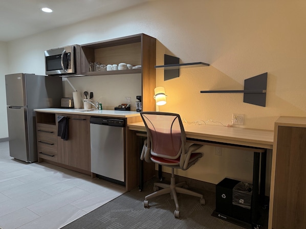 Fridge, microwave, coffee/tea maker