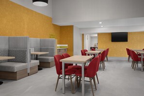Petit déjeuner buffet compris tous les jours