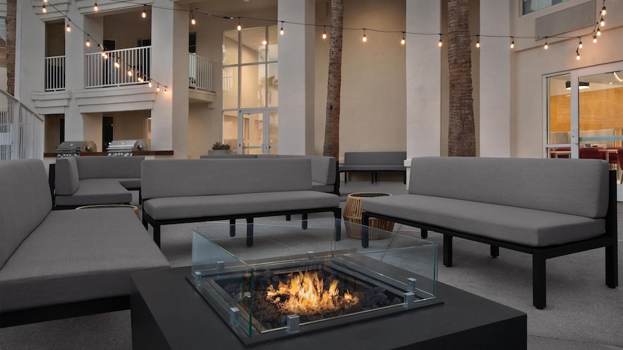 Home2 Suites by Hilton Scottsdale Old Town