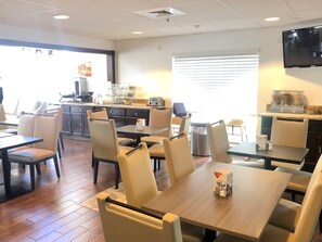 Free daily buffet breakfast