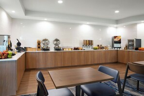 Petit déjeuner à emporter compris tous les jours