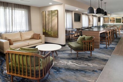 Fairfield Inn & Suites Dallas Park Central
