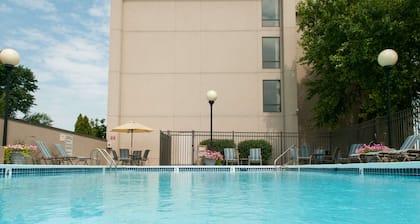 Hampton Inn Louisville-North/Clarksville