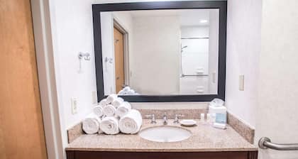 Hampton Inn Louisville-North/Clarksville