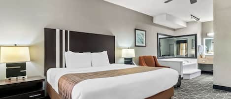 Standard Room, 1 King Bed, Non Smoking, Jetted Tub | Premium bedding, in-room safe, desk, laptop workspace
