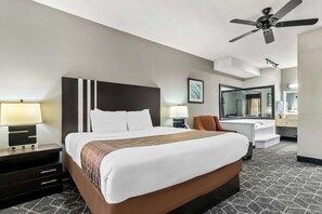 Standard Room, 1 King Bed, Non Smoking, Jetted Tub | Premium bedding, in-room safe, desk, laptop workspace