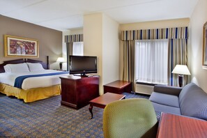 In-room safe, desk, laptop workspace, iron/ironing board - Holiday Inn Express Hotel & Suites by IHG (Lawrenceville)