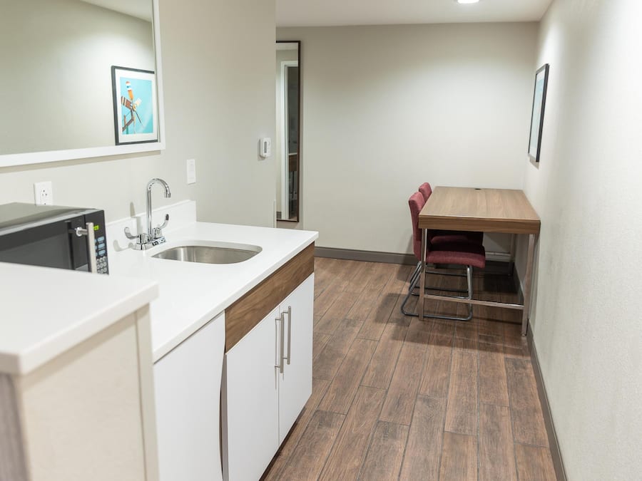 Suite, 1 King Bed, Non Smoking | Minibar