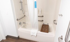 Room, 1 King Bed, Accessible, Bathtub (Mobility & Hearing) | Bathroom | Combined shower/tub, hydromassage showerhead, hair dryer, bathrobes - Hampton Inn Williamsport-Downtown (Williamsport)