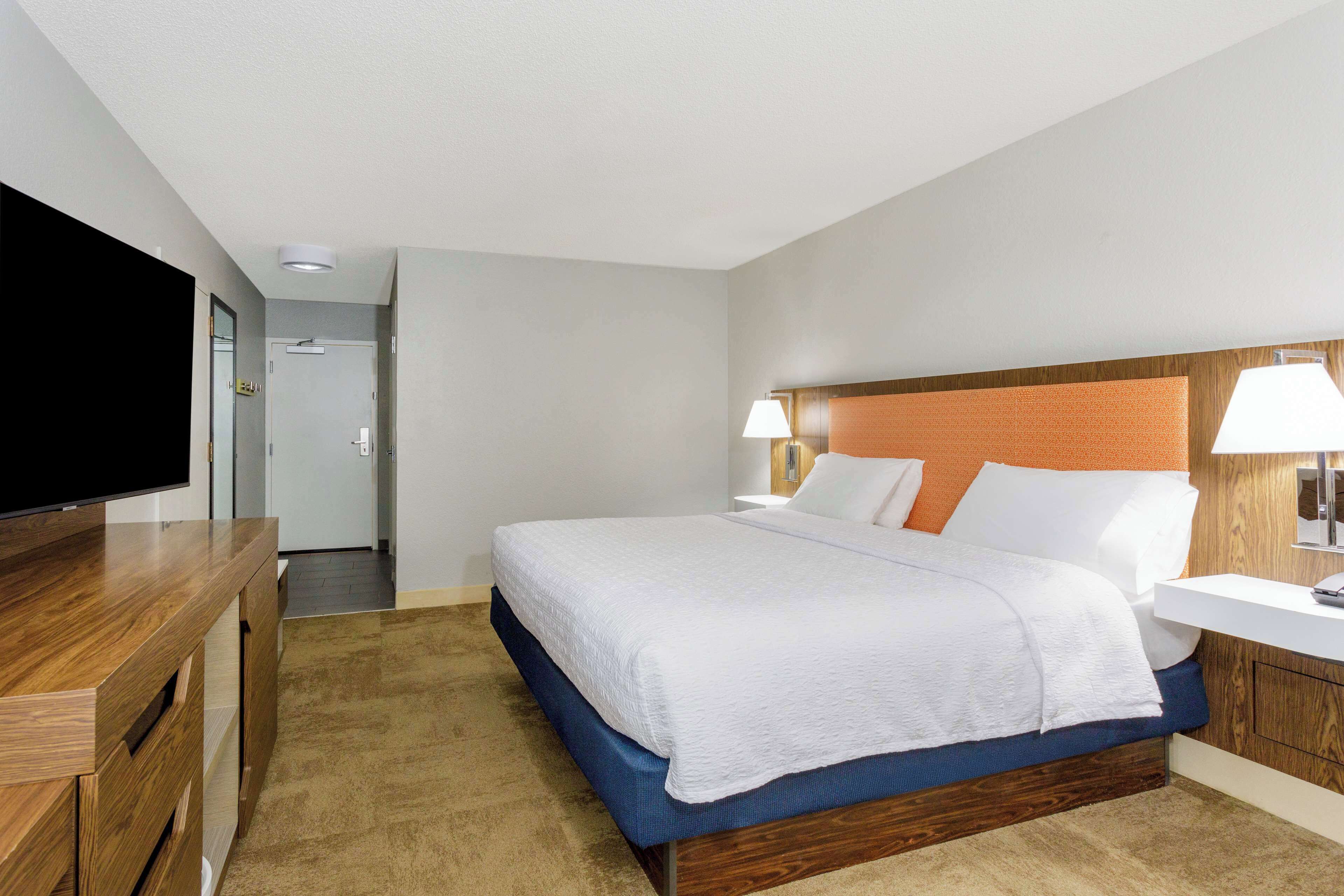 premium bedding, down duvets, pillow-top beds, in-room safe