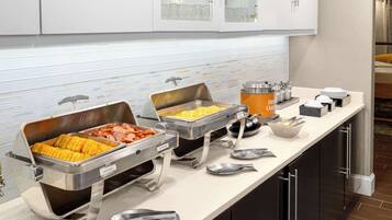 Desayuno buffet incluido todos los días