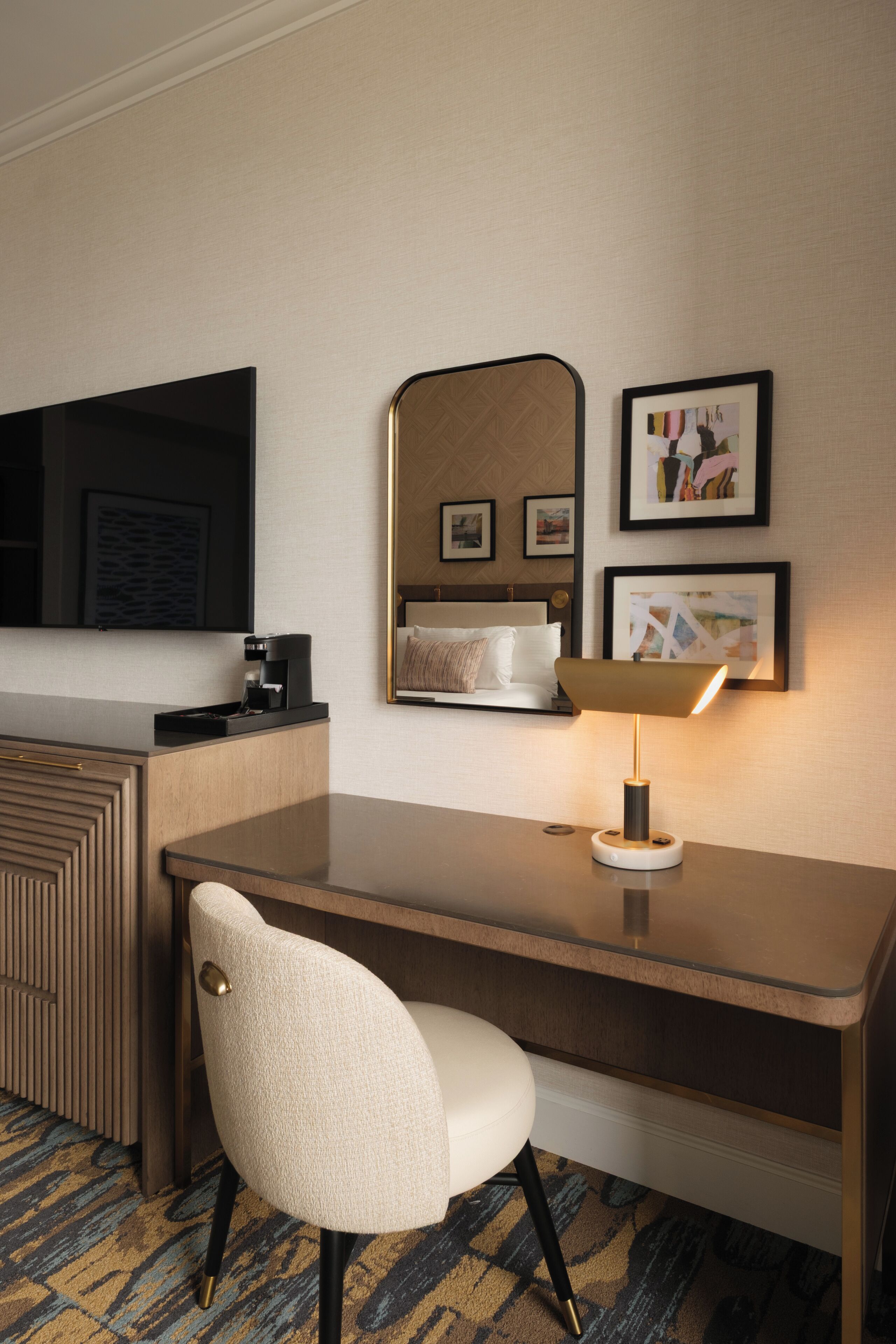 hypo-allergenic bedding, in-room safe, blackout curtains