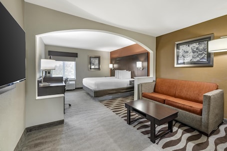 Premium bedding, pillowtop beds, desk, iron/ironing board