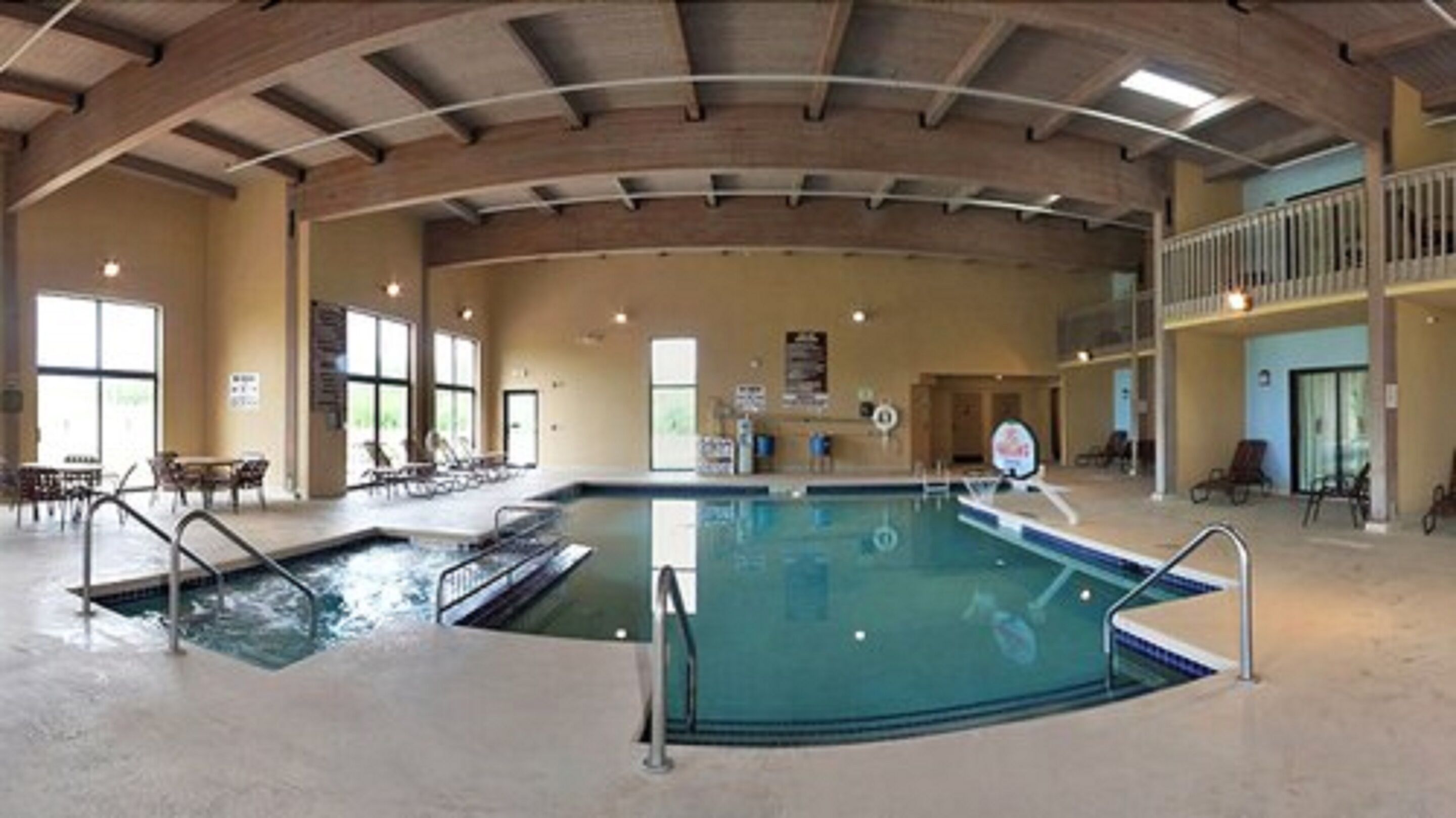 indoor pool, pool loungers
