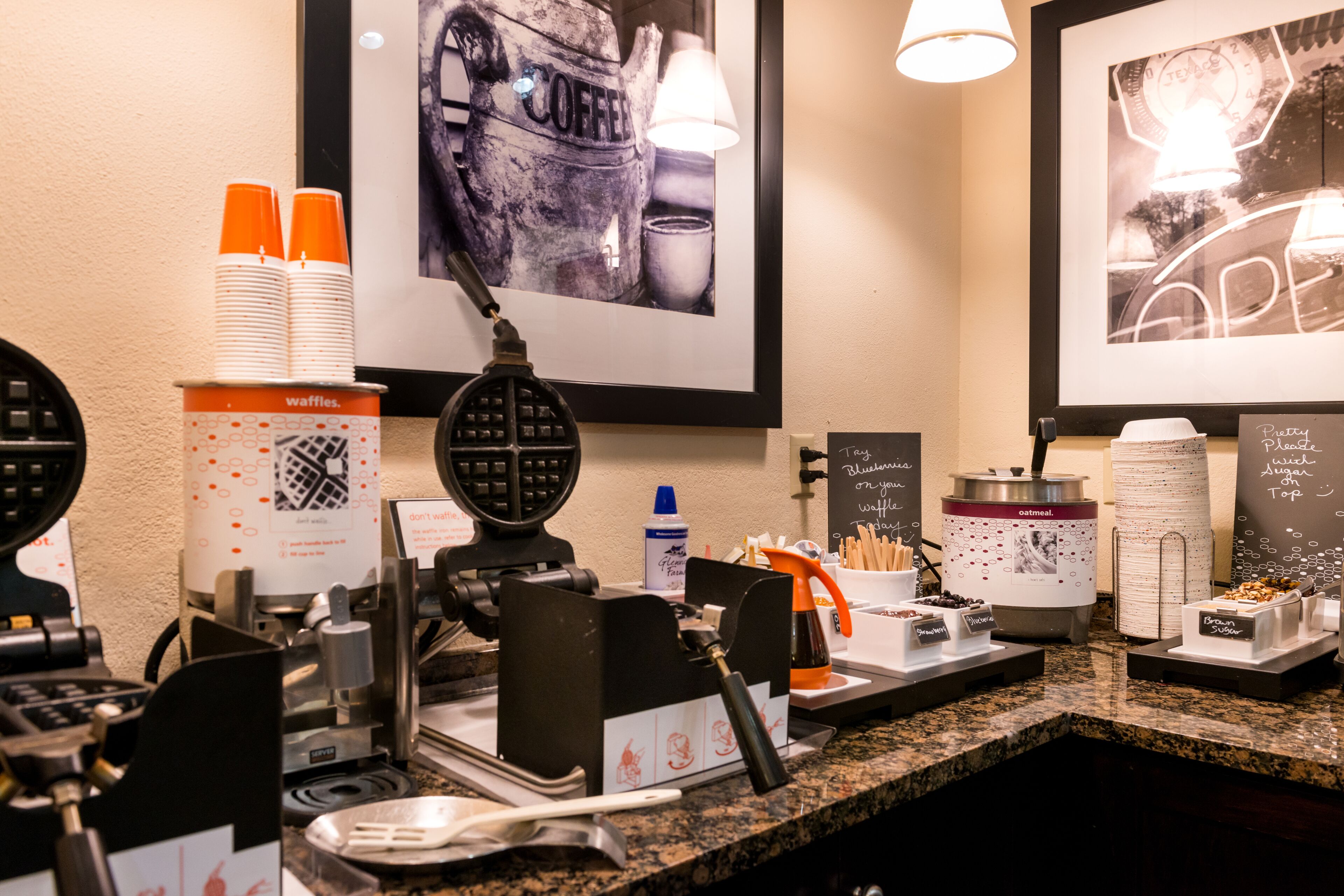 Free daily buffet breakfast 