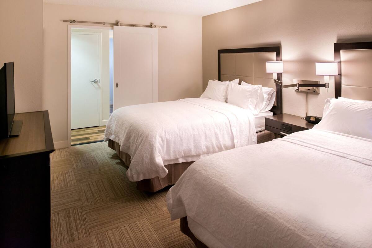 Desk, blackout drapes, iron/ironing board, free WiFi