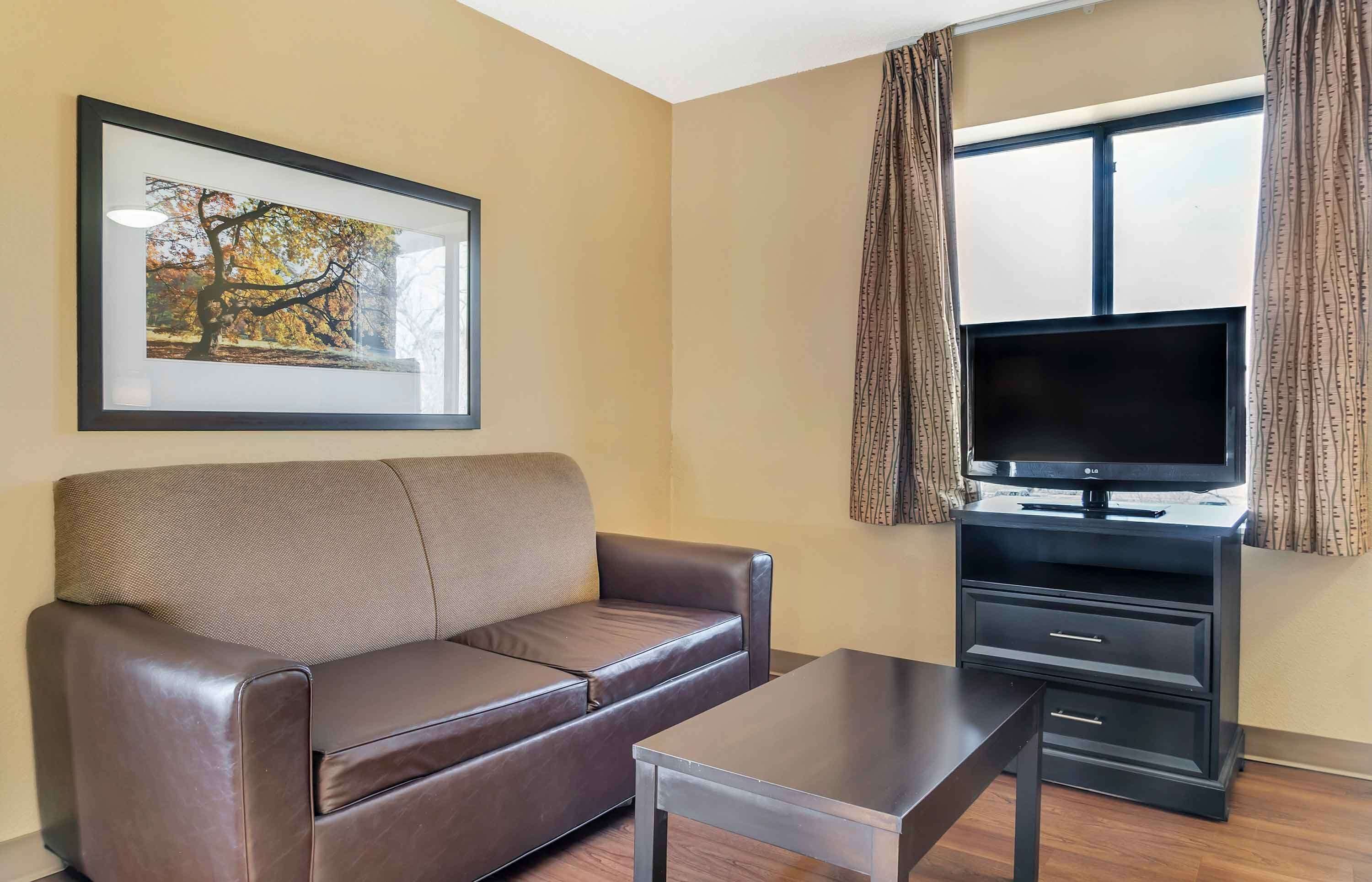 Studio Deluxe - flera sängar - icke-rökare | Skrivbord, arbetsyta för laptop, strykjärn/strykbräda och gratis wi-fi