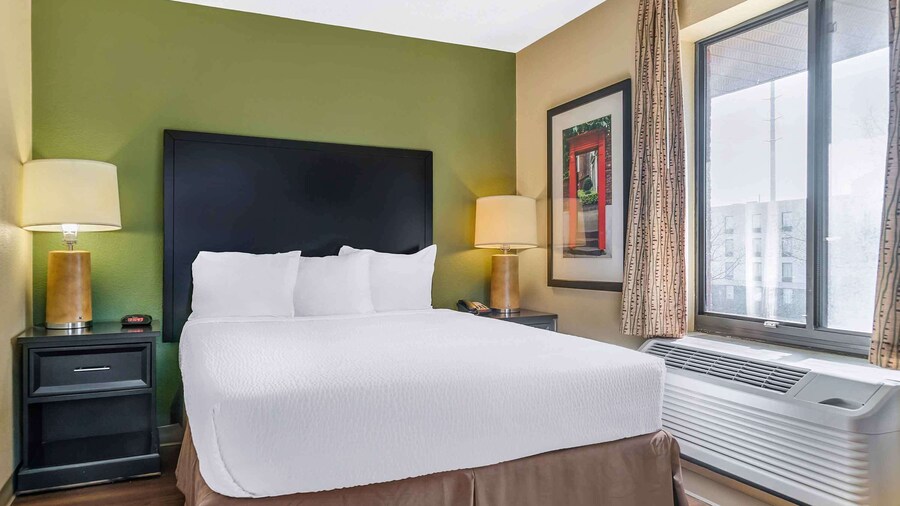 Extended Stay America Select Suites Detroit Ann Arbor Univ S