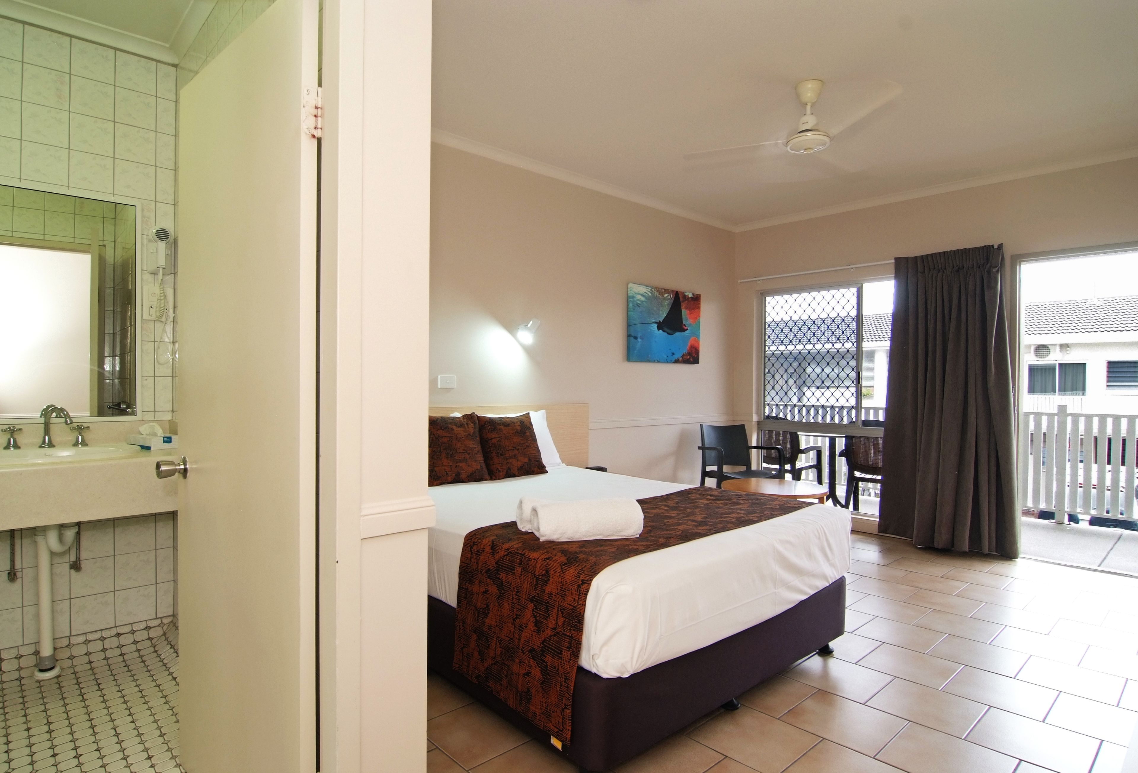 Photo - Comfort Inn Cairns City