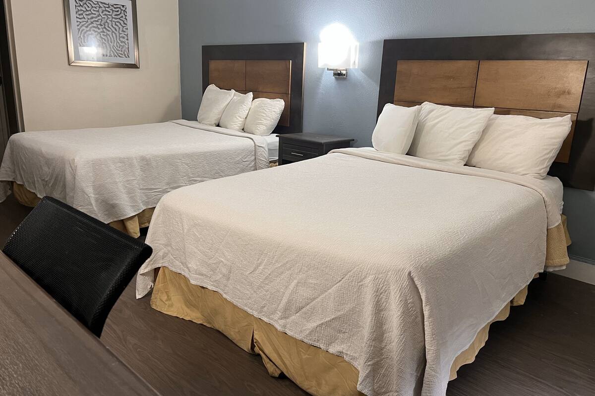 desk, laptop workspace, iron/ironing board, free wifi