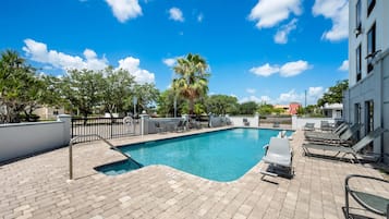 Outdoor pool, sun loungers