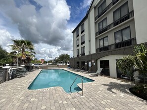 Outdoor pool, sun loungers