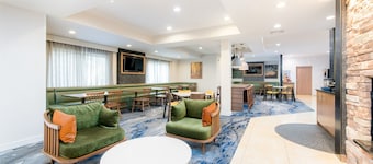 Fairfield Inn & Suites By Marriott - Brunswick