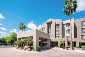 Exterior - SpringHill Suites Scottsdale North (Phoenix)