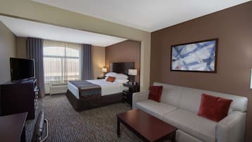 Premium bedding, iron/ironing board, free WiFi, bed sheets