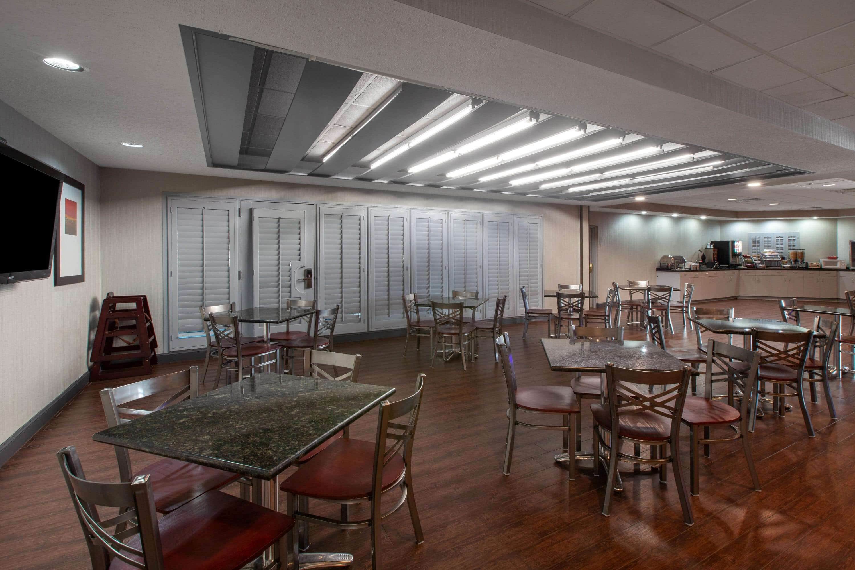 Desayuno buffet incluido todos los días