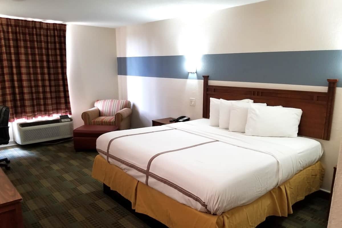 Rollaway beds, Internet, alarm clocks