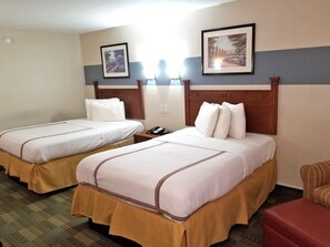 Rollaway beds, Internet, alarm clocks - Americas Best Value Inn Marshall (Marshall)