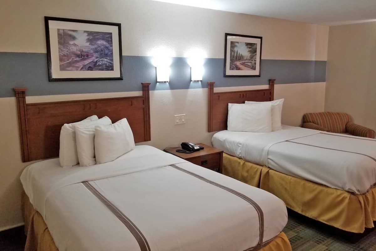 Rollaway beds, Internet, alarm clocks