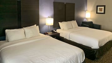 Ropa de cama de alta calidad y escritorio