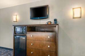 Standard Room, 2 Double Beds, Non Smoking | Premium bedding, desk, blackout drapes, iron/ironing board