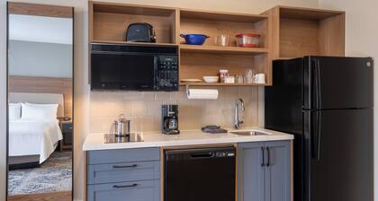 Candlewood Suites Rockford by IHG